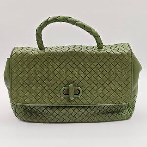 Bottega Veneta Green Vintage Leather Handbag in Very Good Condition